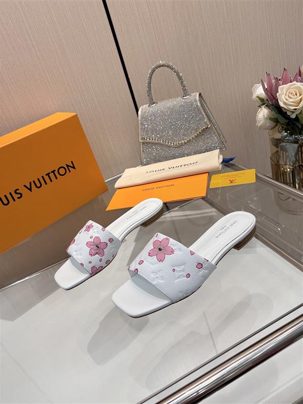 20251128184534607 270